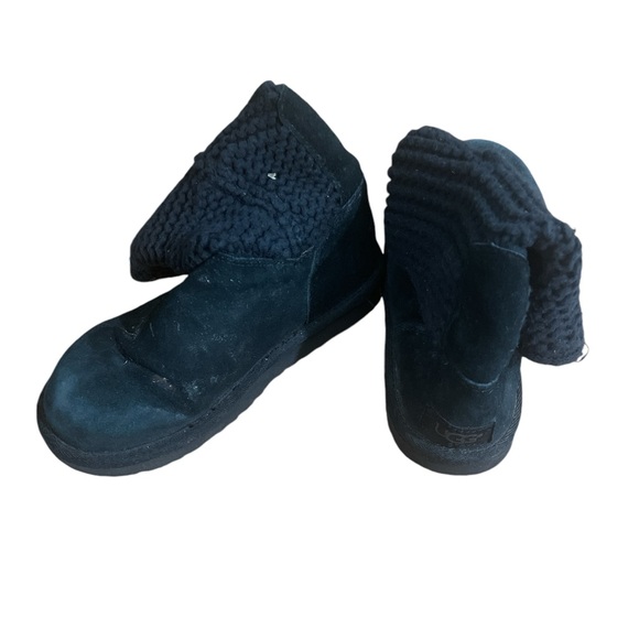 Girls black suede tall Ugg boots sweater top sz 1 winter boots fur lined winter - Picture 2 of 7